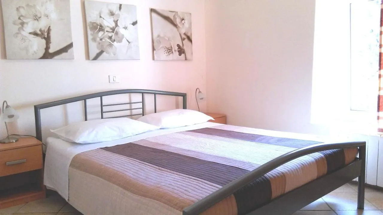 Apartment Ivan Pula Croatia